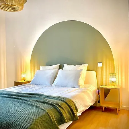 Le Condorcet. Charme Et Confort A Championnet Apartman