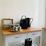 Apartment Le Condorcet. Charme Et Confort A Championnet
